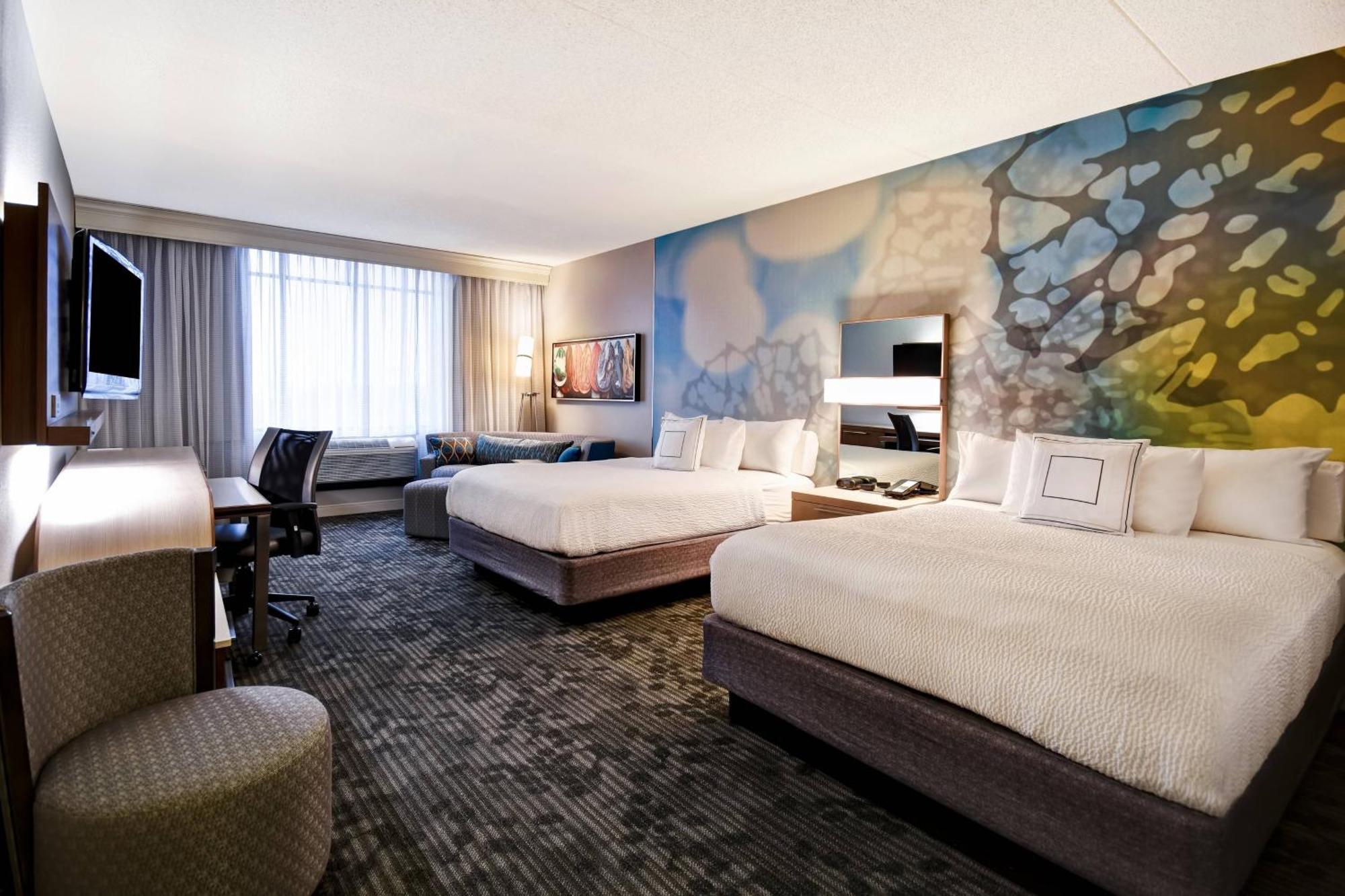 Courtyard Airport Hotel Louisville